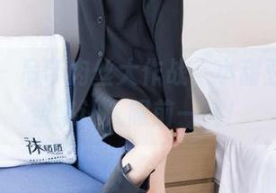 袜啵啵 – 吊带肉丝大作战，小甜豆的网盘合集让人眼前一亮！
