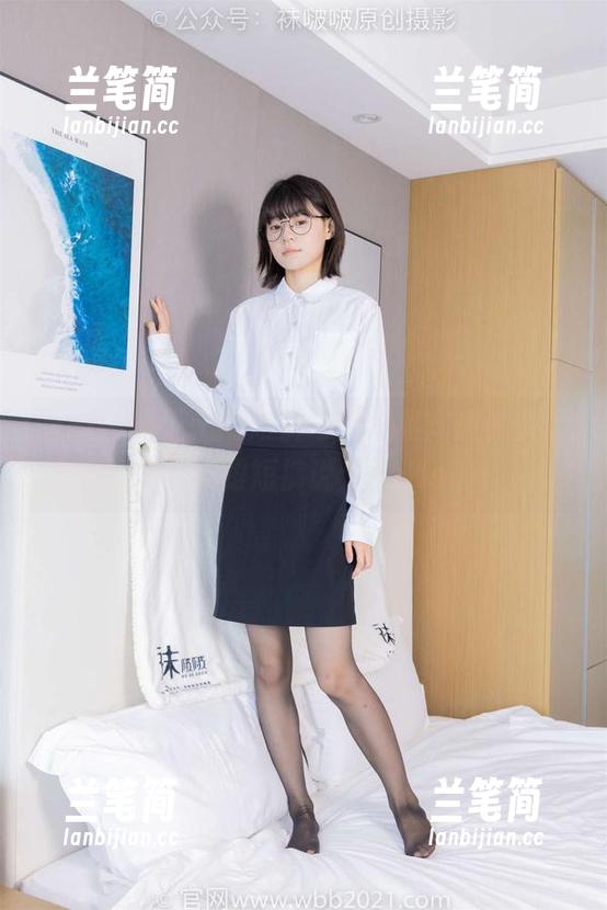 袜啵啵 - 芝士的短裤写真全集：这年头，谁不想要跟短裤说个hello呢？