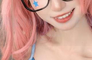 高清下的贝儿酱Miki，粉色主题让我怀疑人生……