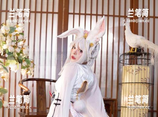 全套？阿寨寨的浴室写真满足你的想象哦～