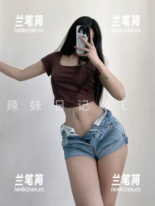 微密圈 - 下载陈佩奇少女感觉图集，看完一定会想发呆！